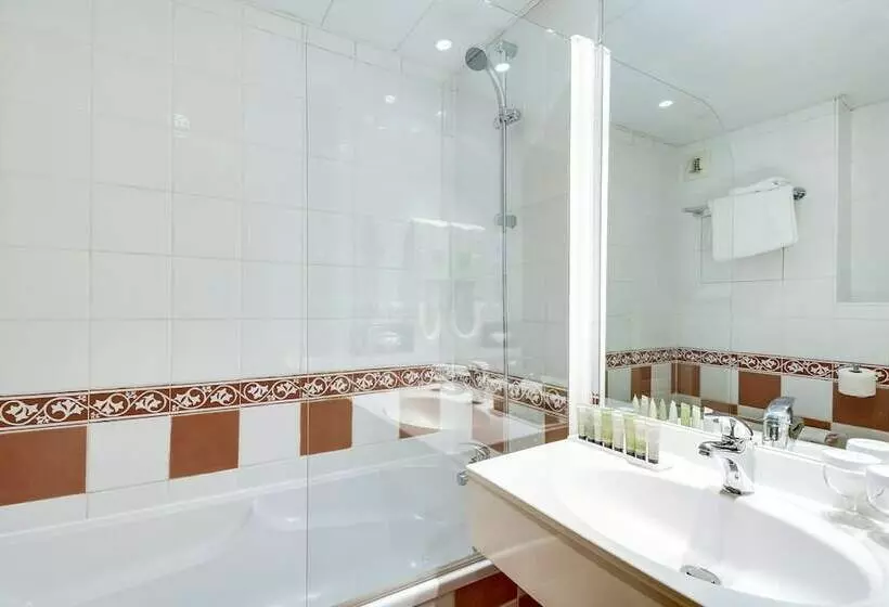 Üç Kişilik Standart Oda, Villa Alessandra