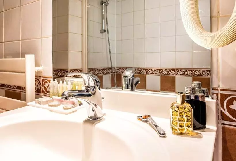 Üç Kişilik Standart Oda, Villa Alessandra