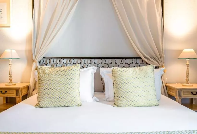 Üç Kişilik Standart Oda, Villa Alessandra