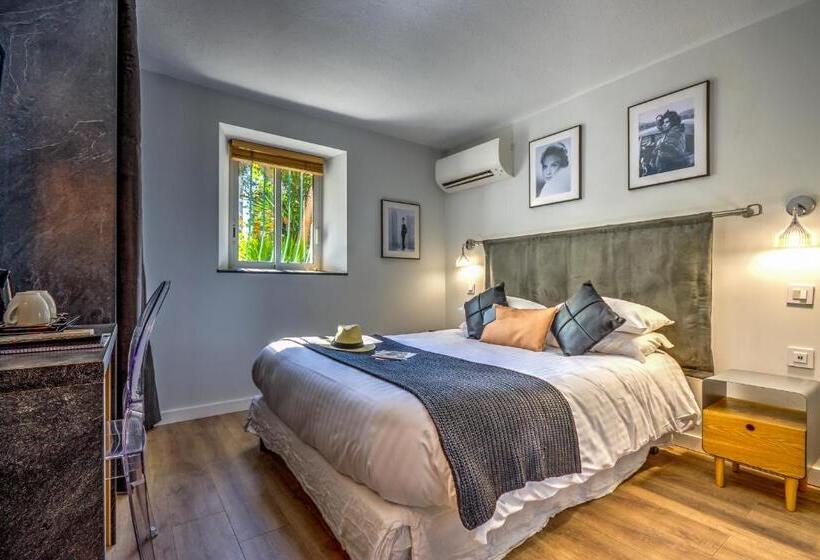 Quarto Basic, Villa Claudia Hotel Cannes Centre   Parking