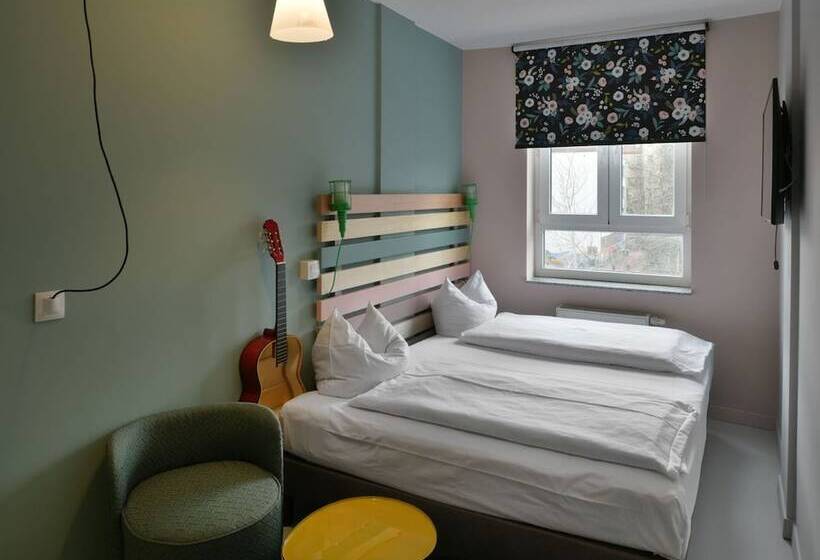 اتاق استاندارد یک نفره, Birgit Berlin Mitte