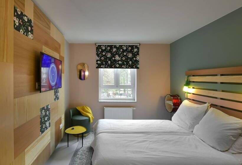 اتاق استاندارد, Birgit Berlin Mitte