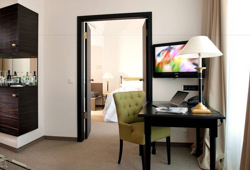 Люкс, Elbflorenz Dresden