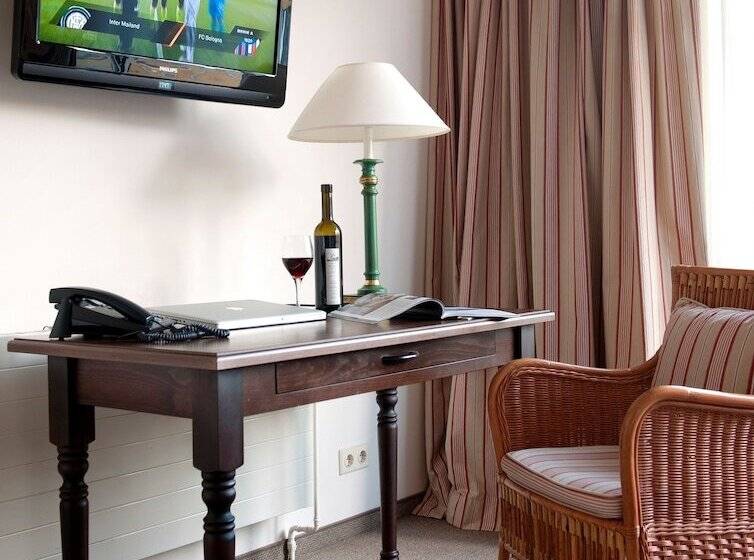 Номер Комфорт, Elbflorenz Dresden