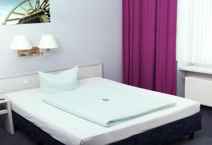 חדר סטנדרט יחיד, Excelsior Bochum