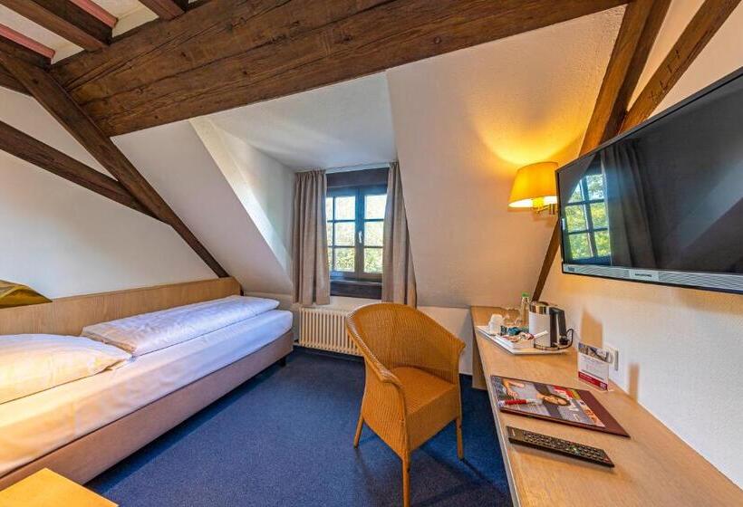 Quarto Economy Individual, Herzogskelter Restaurant