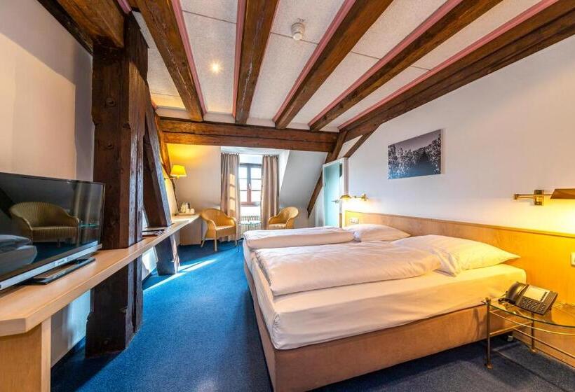 Quarto superior, Herzogskelter Restaurant