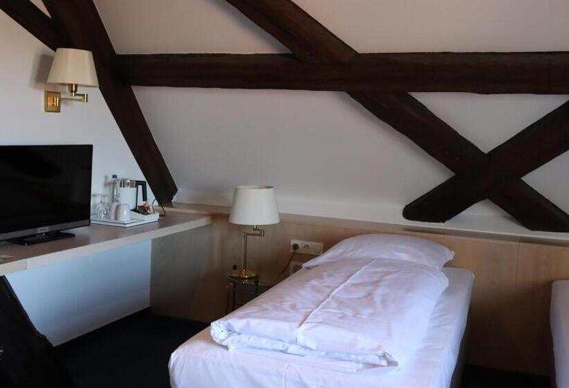 Quarto superior, Herzogskelter Restaurant