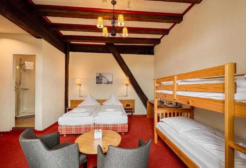 Quarto Familiar, Herzogskelter Restaurant