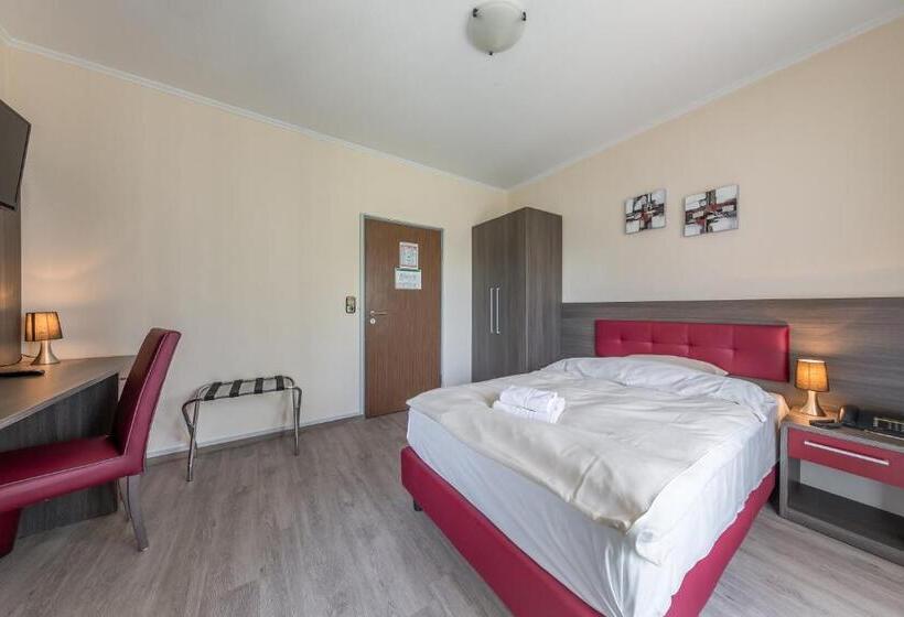 舒适型单人间, Klein Frankfurt