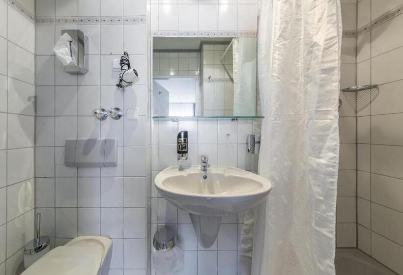 舒适型单人间, Klein Frankfurt