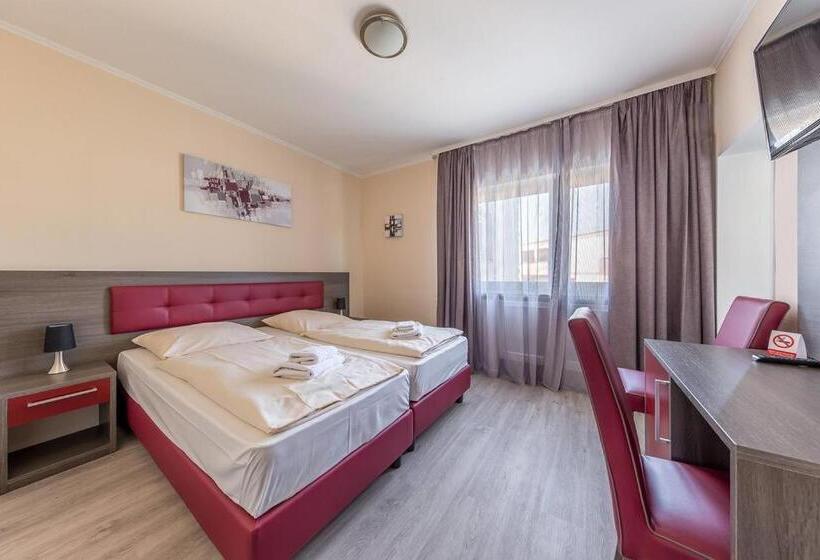 Номер Комфорт, Klein Frankfurt