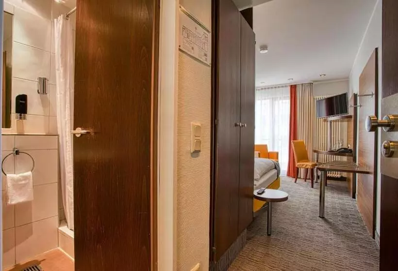 Economy-huone, Kommerzhotel Köln