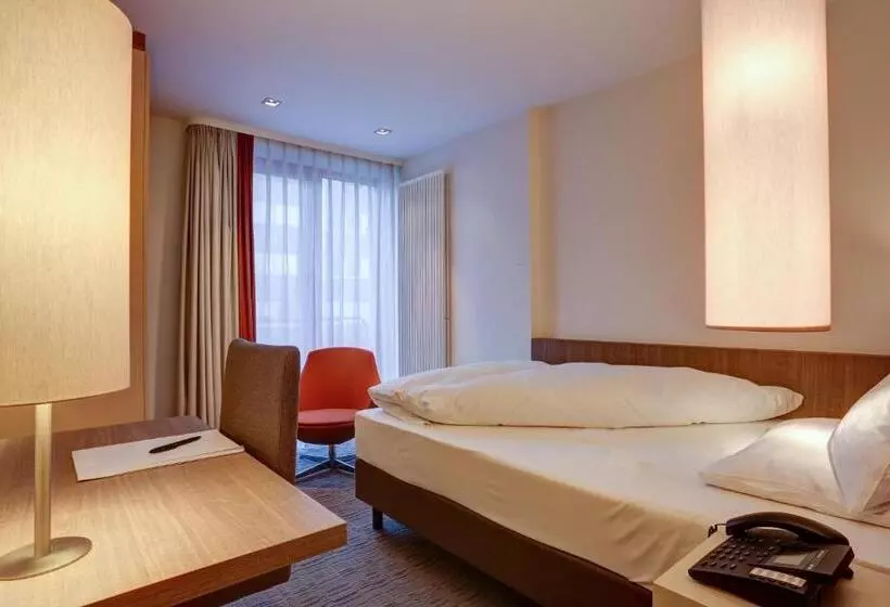 Superior Yhden Hengen Huone, Kommerzhotel Köln