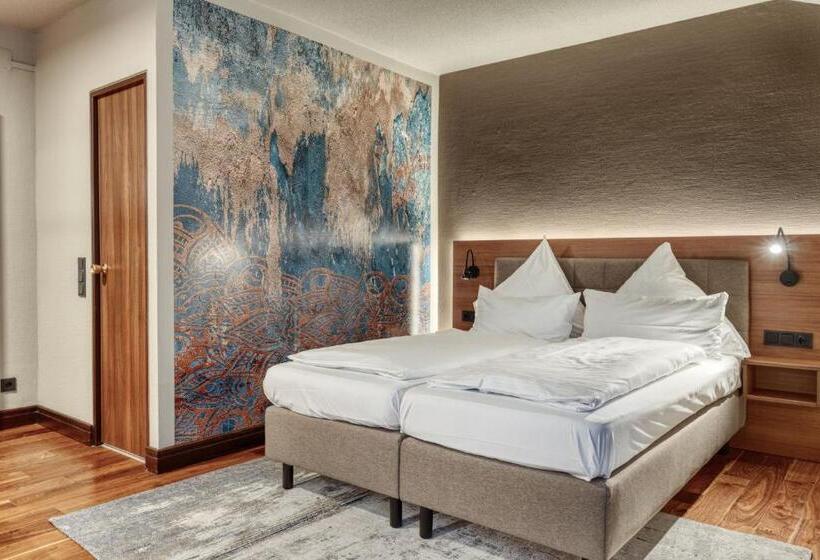 Номер Стандарт, Inselhotel König