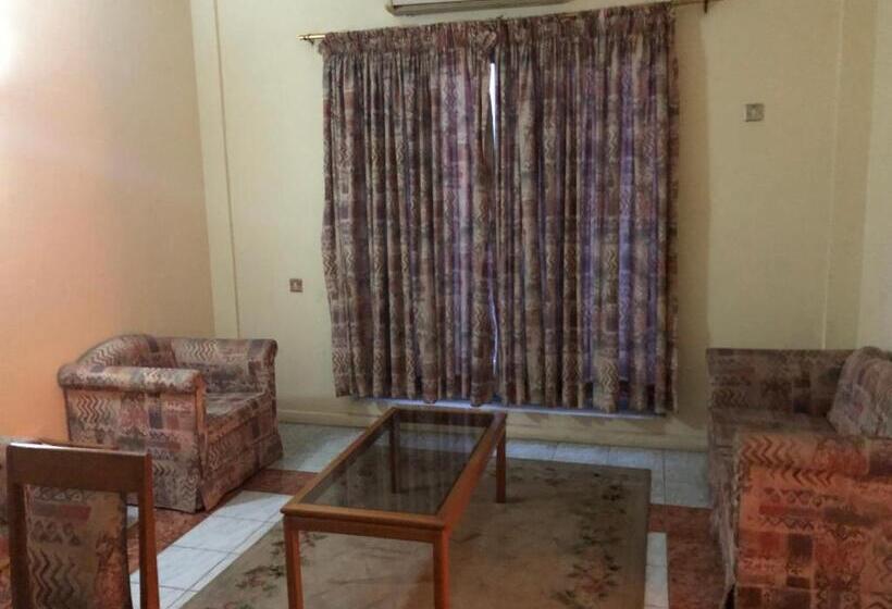 סוויטה, Maple Leaf Korean