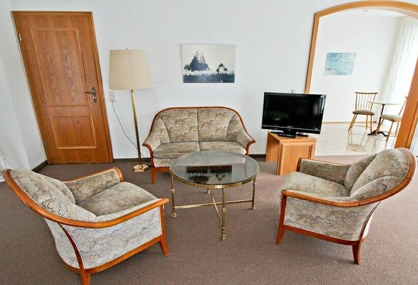 סוויטה, Waldhotel Stein