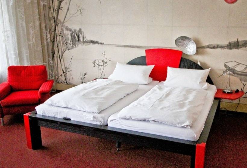 סוויטת ג'וניור, Waldhotel Stein