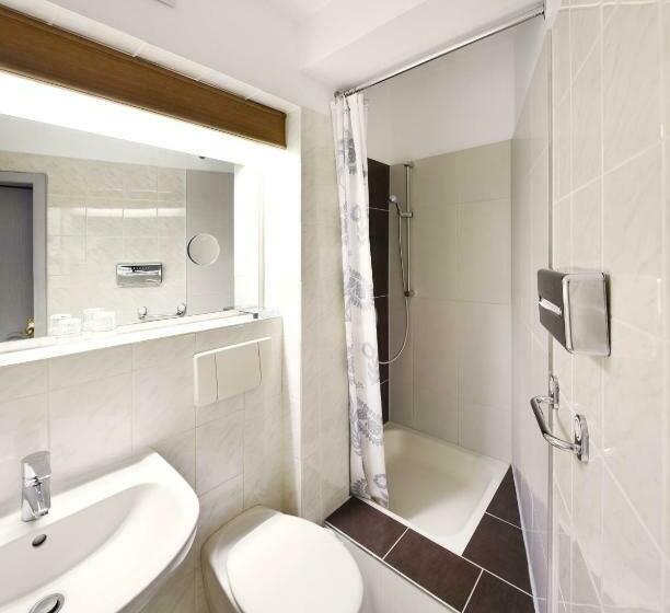 Номер Стандарт Индивидуальный, Jensen