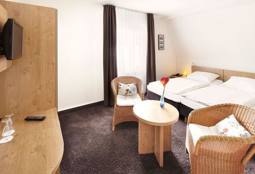 Номер Superior, Jensen