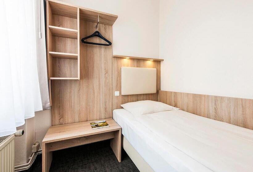 Номер Superior, Jensen