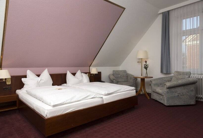스탠다드 트리플 룸, Ringhotel Residenz Wittmund