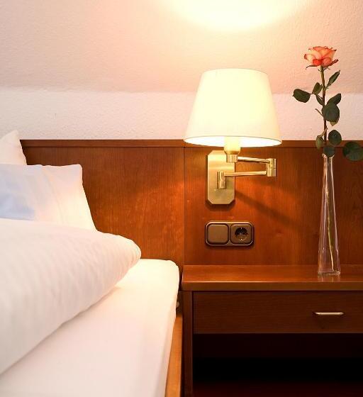 스탠다드 트리플 룸, Ringhotel Residenz Wittmund