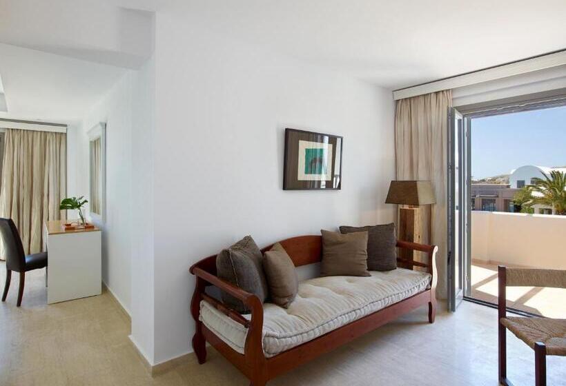سوییت جونیور, 9 Muses Santorini Resort
