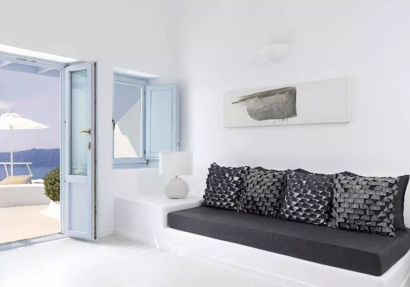 سوئیت جونیور پریمیوم, Astra Suites
