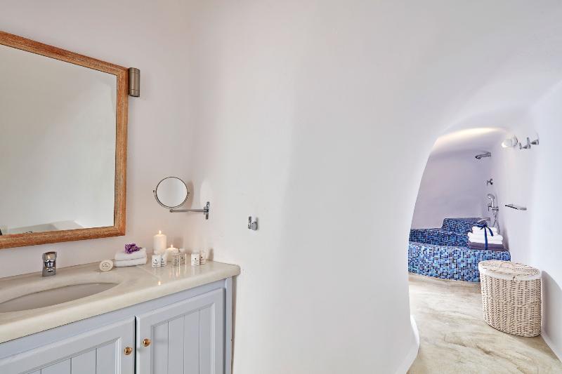 Suite with Pool, Astra Suites