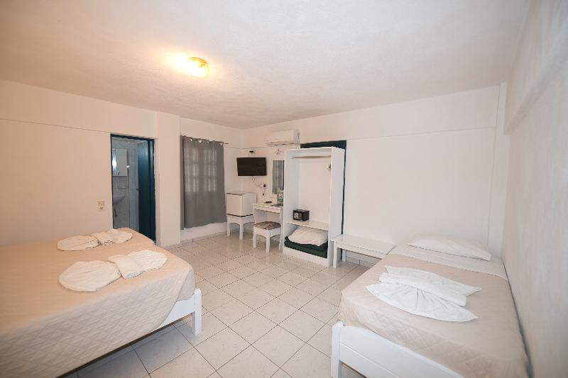 Standard Triple Room, Caldera View Resort   Adults Only