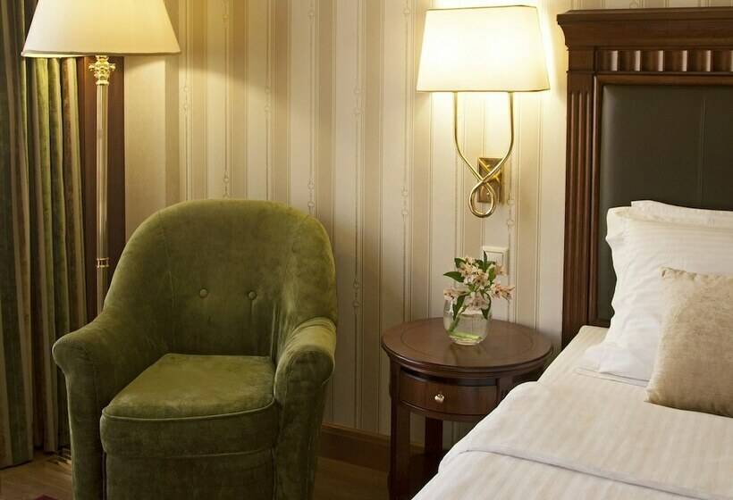 Номер Superior, Electra Rhythm Athens