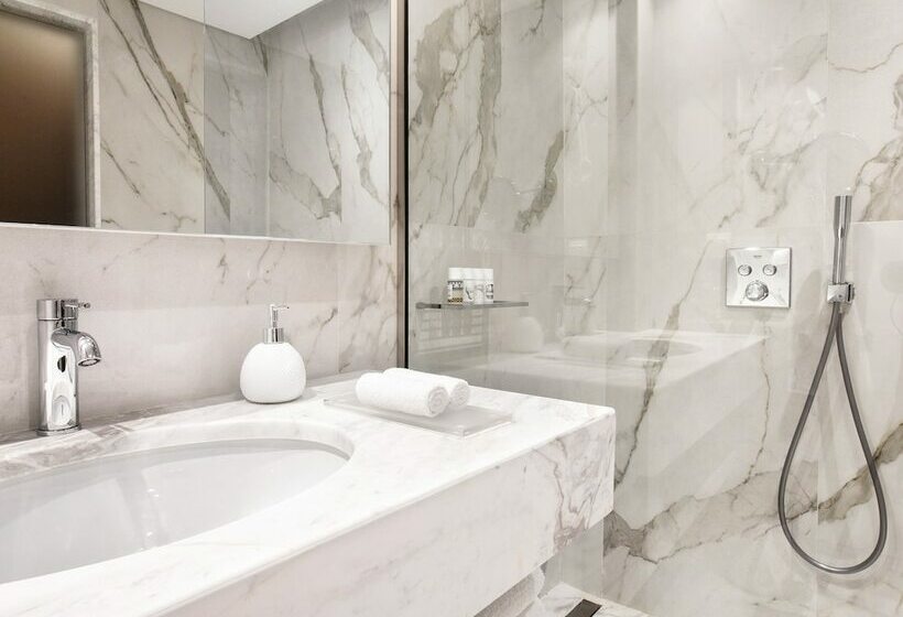 בונגלו סטנדרט עם נוף לגינה, Grecotel Creta Palace, Beach Luxury Resort