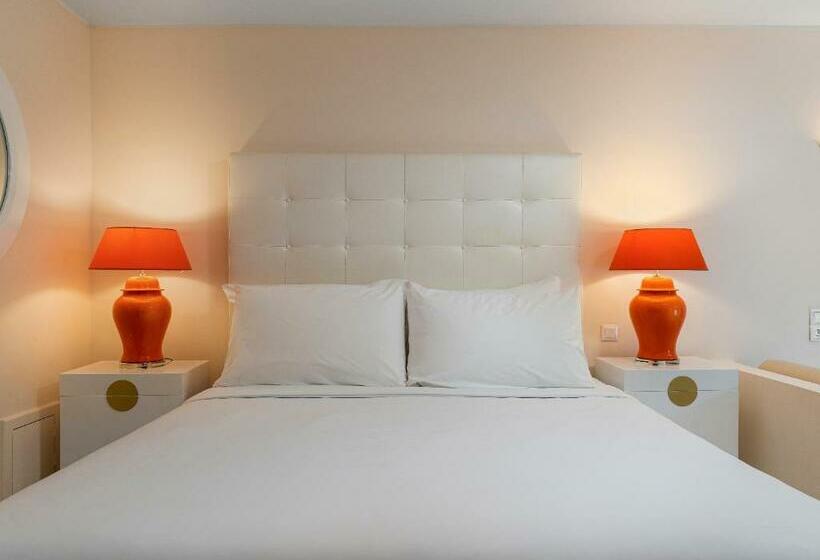 בונגלו משפחתי, Grecotel Creta Palace, Beach Luxury Resort