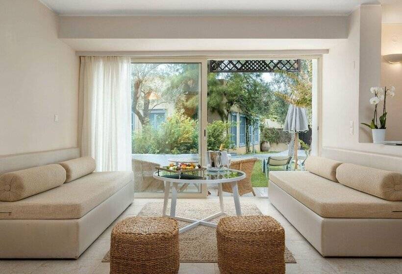 בונגלו משפחתי, Grecotel Creta Palace, Beach Luxury Resort