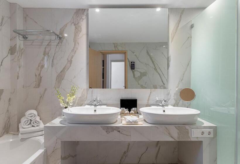 סוויטה משפחתית, Grecotel Creta Palace, Beach Luxury Resort