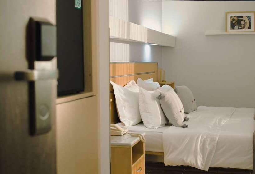 Номер Стандарт, Acropol