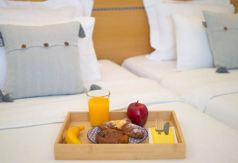 Номер Стандарт, Acropol