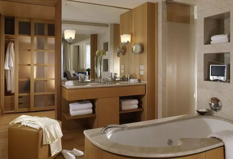 Deluxe Suite Sea View, Amphitryon