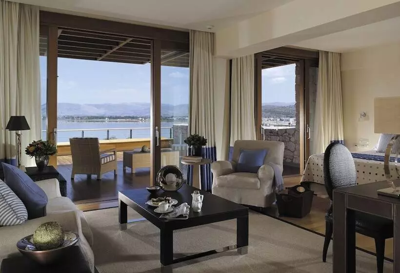 Deluxe Suite Sea View, Amphitryon