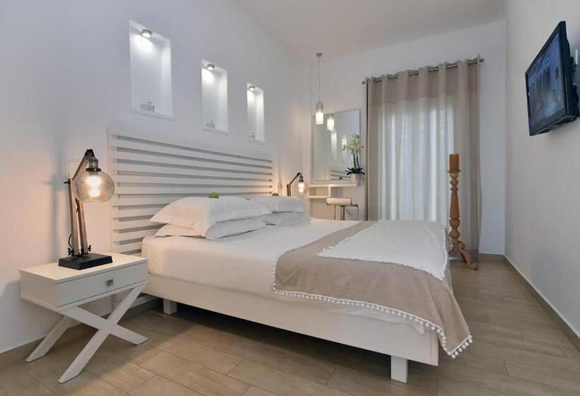 Comfort room with balcony, Apollon Boutique