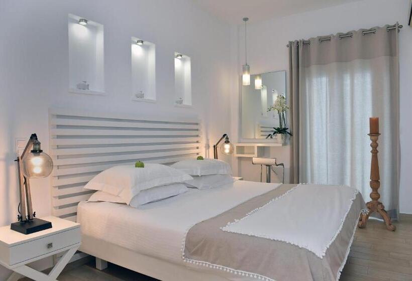 Comfort room with balcony, Apollon Boutique