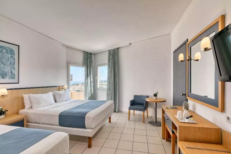 オーシャンビュースタンダードルーム, Atlantica Ocean Beach Resort