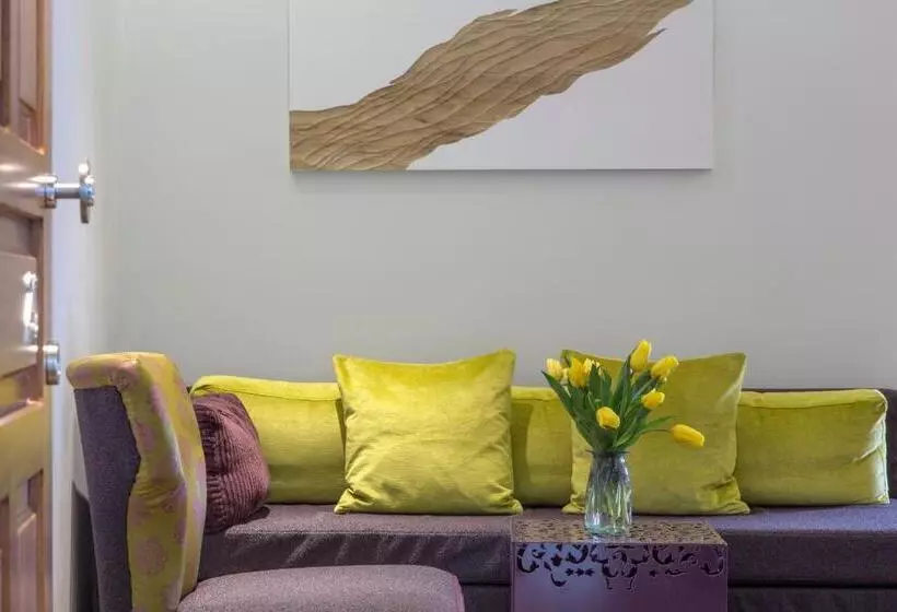 سوئیت اجرایی با تخت کینگ, Casa Delfino Hotel & Spa