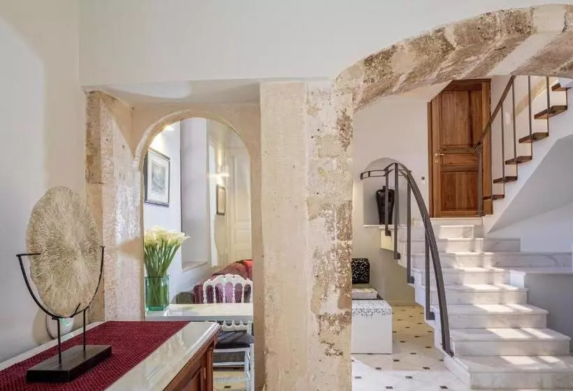 سوییت سوپریور با چشم‌انداز دریا, Casa Delfino Hotel & Spa
