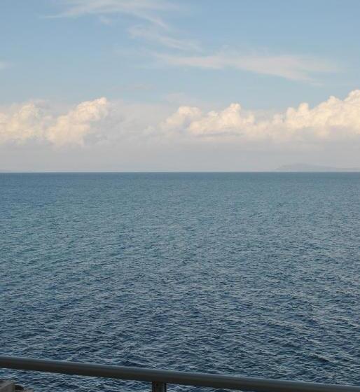 غرفة سوبيريور مطلّة علي البحر, Chios Chandris