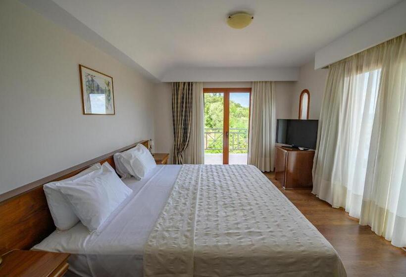 주니어 스위트, Europa Olympia