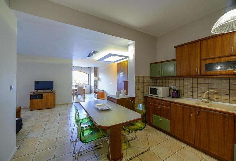 침실 1개 아파트, Europa Olympia