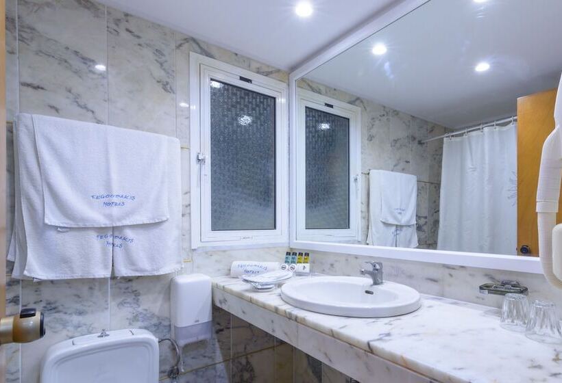 주니어 스위트 바다 전망, Golden Sand