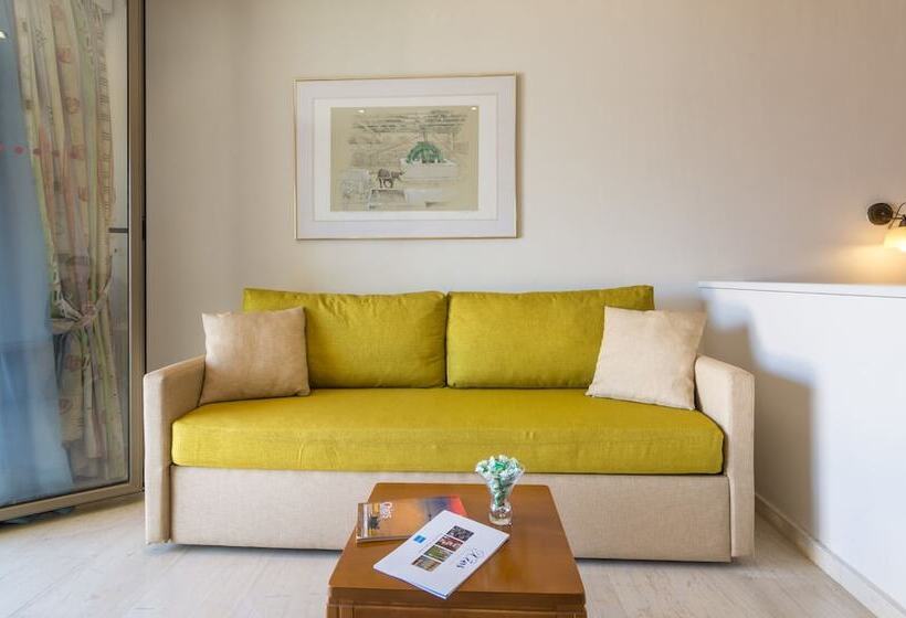 주니어 스위트 바다 전망, Golden Sand